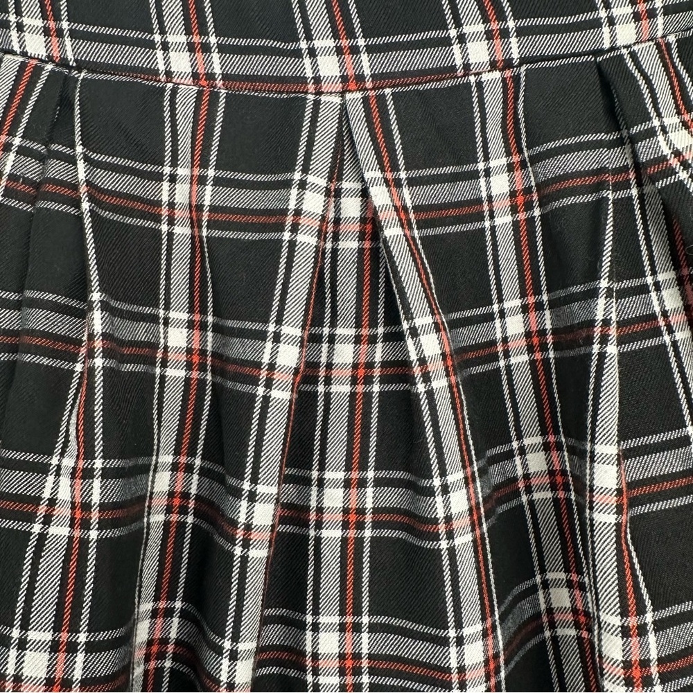 Hot Topic Tiered Mini Skirt Plus Size 2X Black Red Plaid Goth Grunge‎ Emo Punk - Picture 3 of 8